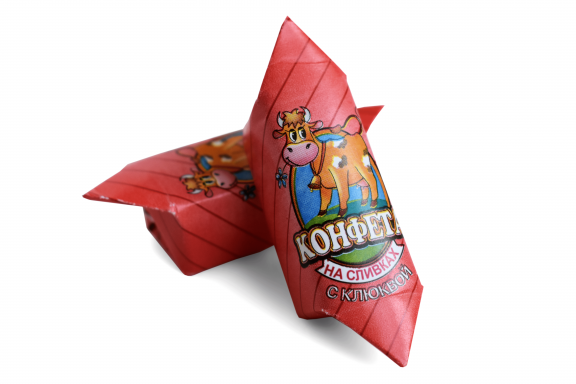 Сливочная помадка/Cream fudge конфета на сливках с клюквой